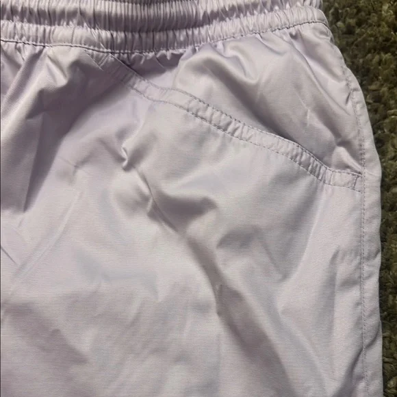 Nike SB Lavender Nylon short Size M (men’s) - Picture 4 of 5